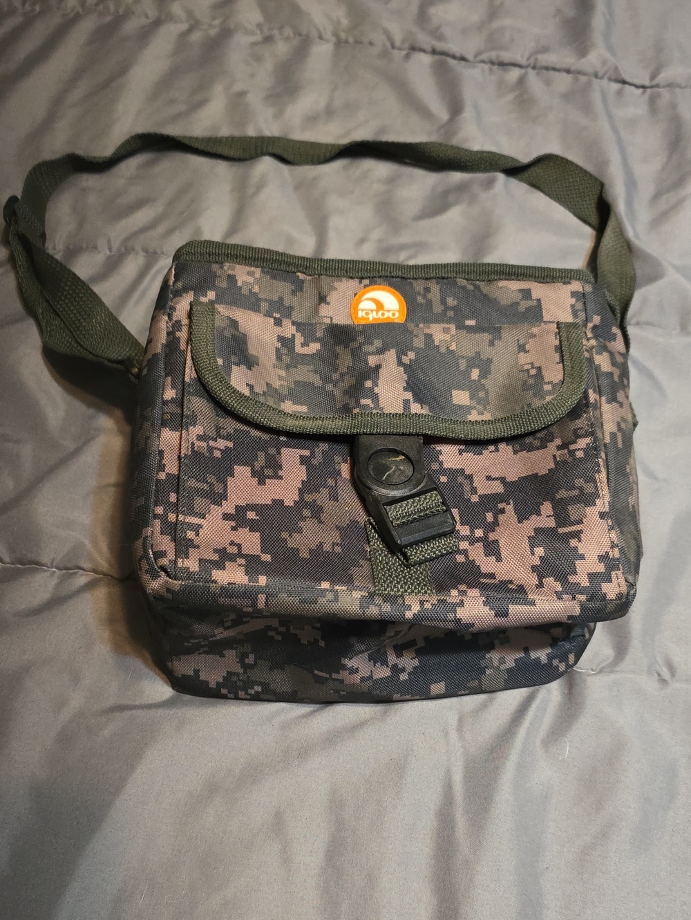 Igloo Digital Camo Lunch Bag - Olive/Black